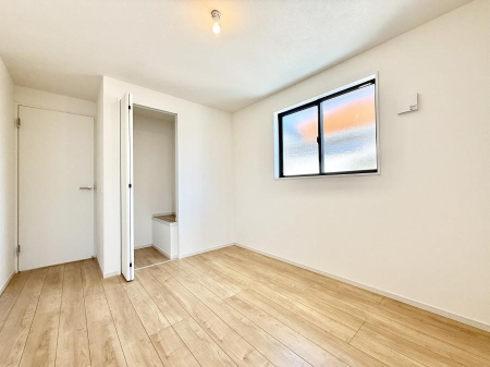 ���̑����� �������D��ŉ��₩�Ȏ��Ԃ��������