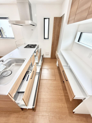 �L�b�`�� 1����  ���Ƒ����J��[�߂�A������̂���L�b�`��