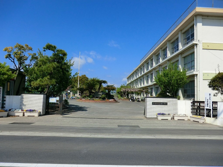 ���ӊ� ���w�Z 1500m ���ˎs�����c���w�Z