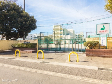 ���ӊ� ���w�Z 1400m ��a�s����ъԒ��w�Z