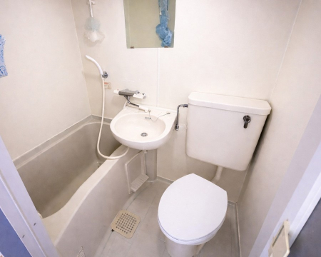 ���� �������������̂��锒����ɂ������j�b�g�o�X