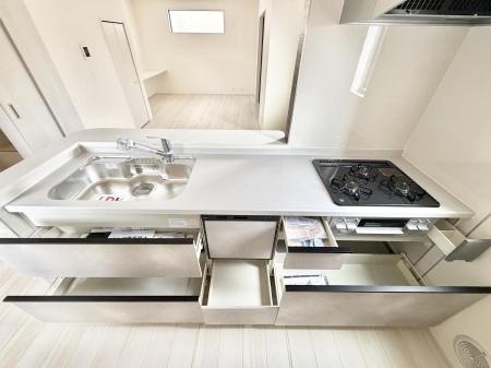 �L�b�`�� �������Ƒ����J��[�߂�A������̂���L�b�`��