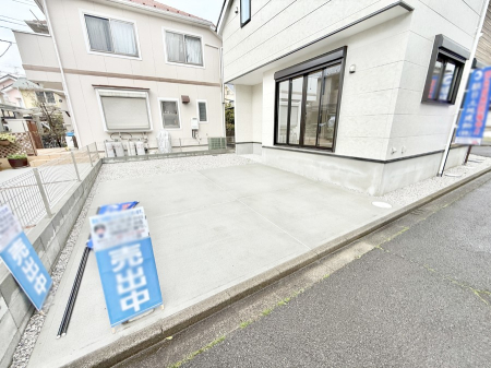  �O�ρ��J�[�X�y�[�X�L