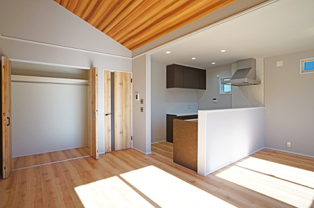 ���̑����� �������ӂƂ����u�ԂɍK����������A�S�n�悢�ꏊ