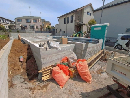 ���n�O�ώʐ^ �O�ρ��V������炵���n�܂�ꏊ�ŁA�Ƒ����J��[�߂�