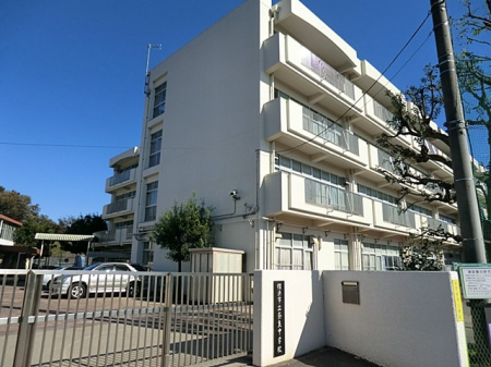 ���ӊ� ���w�Z 1200m ���l�s���ޗǒ��w�Z