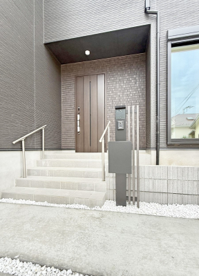 ���� �O��