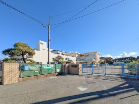 ���ӊ� ���w�Z 950m ������s���l�{�ꏬ�w�Z