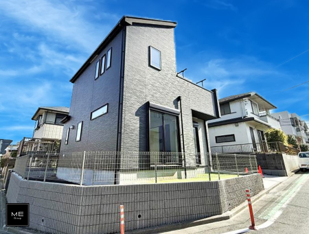 �o���R�j�[ ������ �G�߂̈ڂ낢����������J���I�ȋ�Ԃł�