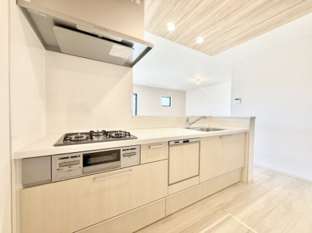 �L�b�`�� �������Ƒ����J��[�߂�A������̂���L�b�`��