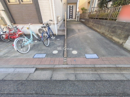  �O�ρ��J�[�X�y�[�X�L