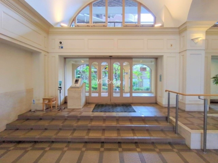 �G���g�����X �O��