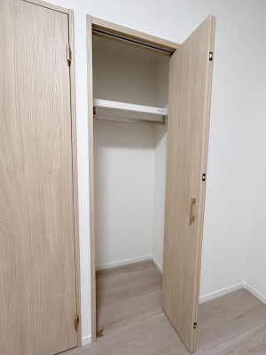 ���[ ����