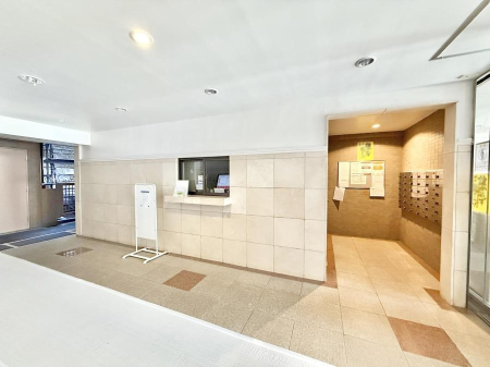 �G���g�����X �O��