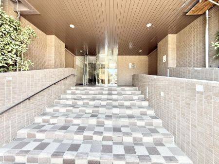 �G���g�����X �O��