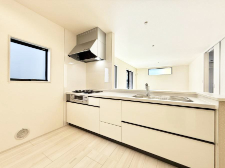 �L�b�`�� 12����  ���Ƒ��ƂȂ���A�R�~���j�P�[�V�����̏�