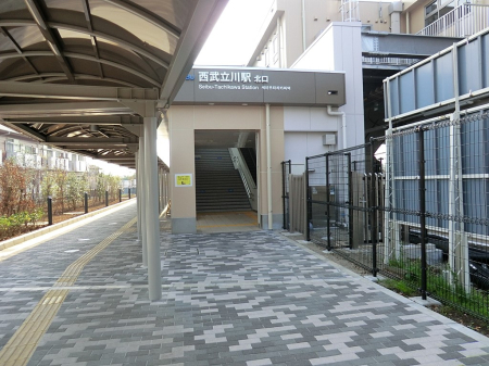 ���ӊ� �w 880m �����q�����u��������v�w