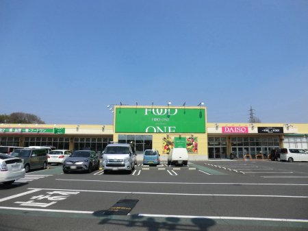 ���ӊ� �X�[�p�[ 800m �t�[�h���� �����q�x�V���X