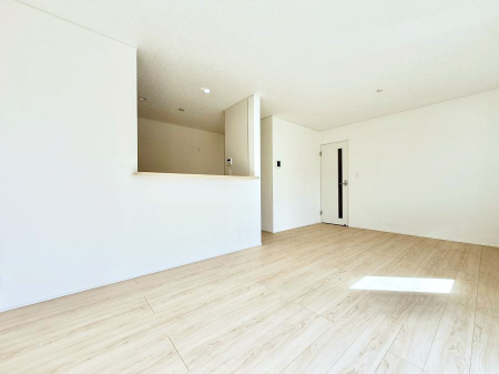 ���ӊ� �X�[�p�[ 1600m �x���N �t�H���e�`��X