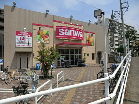 ���ӊ� �X�[�p�[ 650m �X�[�p�[�O�a�@���ъԐ����X