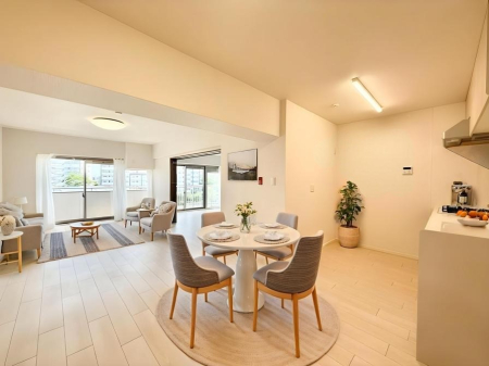 ���r���O ���������ƕ���������A�����b�N�X�ł�����  ���Ƌ��CG�ł�