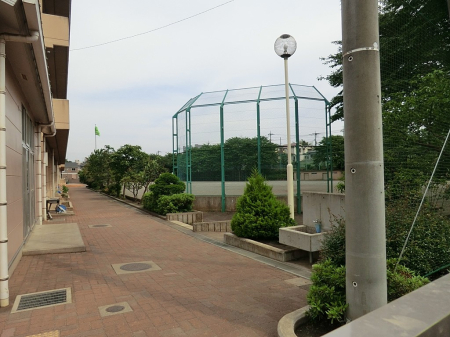 ���ӊ� ���w�Z 1210m ���͌��s�������c���w�Z