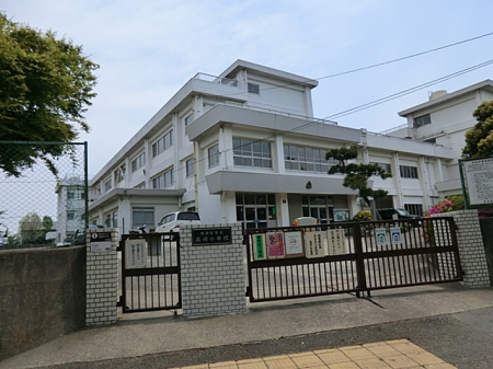���ӊ� ���w�Z 750m ���{��s���X�菬�w�Z