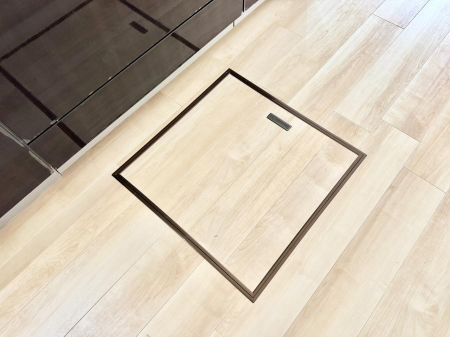 ���̑����� �ݔ����B�ꂽ���[�X�y�[�X�ŉƑS�̂��X�b�L��