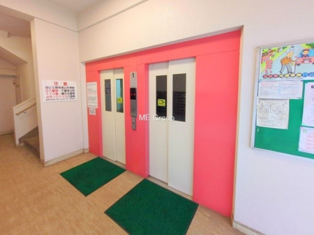 ���̑� �O�ρ��G���x�[�^�[����