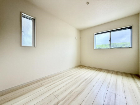 q ̍D݂ɍ킹CeA𐮂₷𔽉fłꏊł