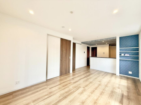 rO 났ƏΊ炪W܂AS܂郊rO