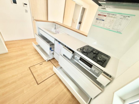 �L�b�`�� ���������y���݂ƐH�ׂ�K����͂���L�b�`��