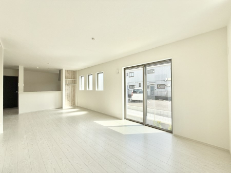 rO 났ƏΊ炪W܂AS܂郊rO