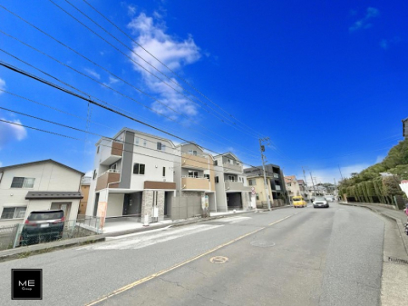 nOώʐ^ OρV炵n܂ꏊŁAƑJ[߂