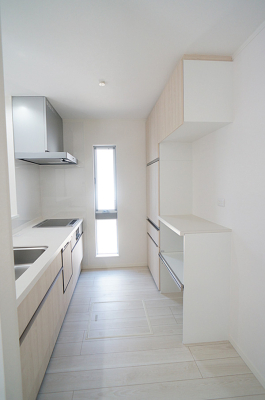 Lb` ƑƂȂAR~jP[V̏