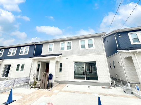 nOώʐ^ OρV炵n܂ꏊŁAƑJ[߂