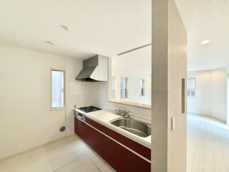 Lb` ƑƂȂAR~jP[V̏