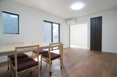 rO VvґA؂ȐlƉ߂Sقǂ