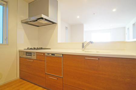 Lb` Ƒ̉beށASn悢Lb`Xy[X