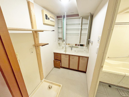 ���ʑ�E���ʏ� �������Ƒ��݂�Ȃ��g���₷���z�u�ł�