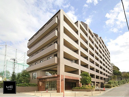 ���n�O�ώʐ^ �O�ρ��V������炵���n�܂�ꏊ�ŁA�Ƒ����J��[�߂�