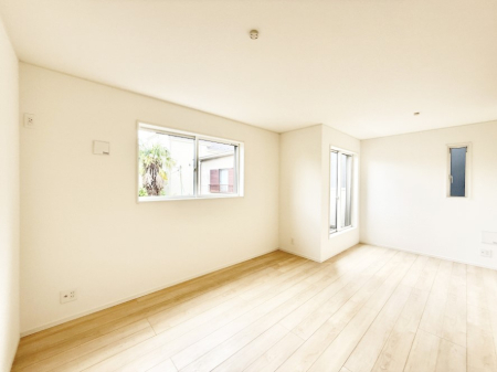 rO 났ƏΊ炪W܂AS܂郊rO