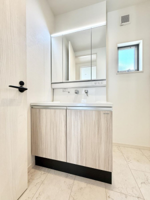 ���ʑ�E���ʏ� ���������̏������X���[�Y�ɂł���L���ł�